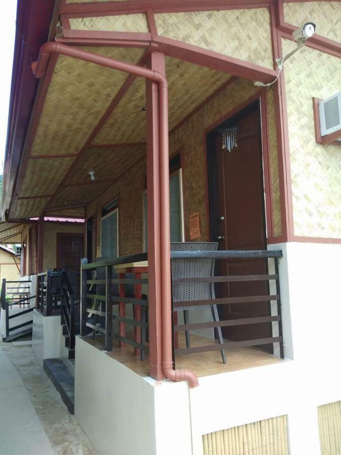 El Seatopia Beach Cottages El Nido Esterno foto