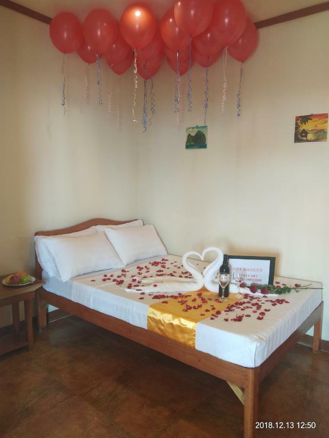 El Seatopia Beach Cottages El Nido Esterno foto
